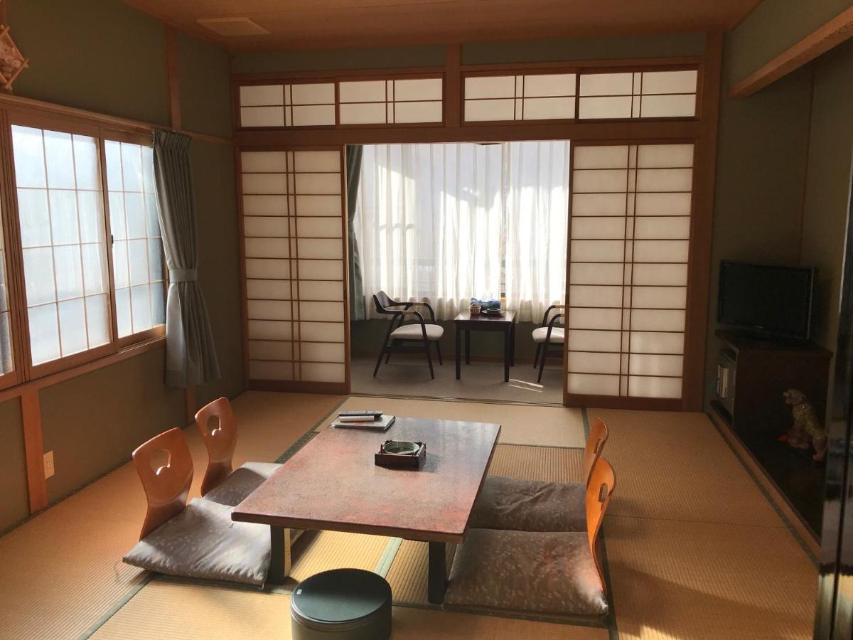 Ryokan Tanaka ทาคายาม่า ภายนอก รูปภาพ